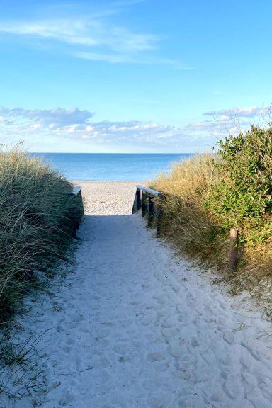 Zum Strand