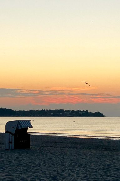 Sonnenuntergang am Strand